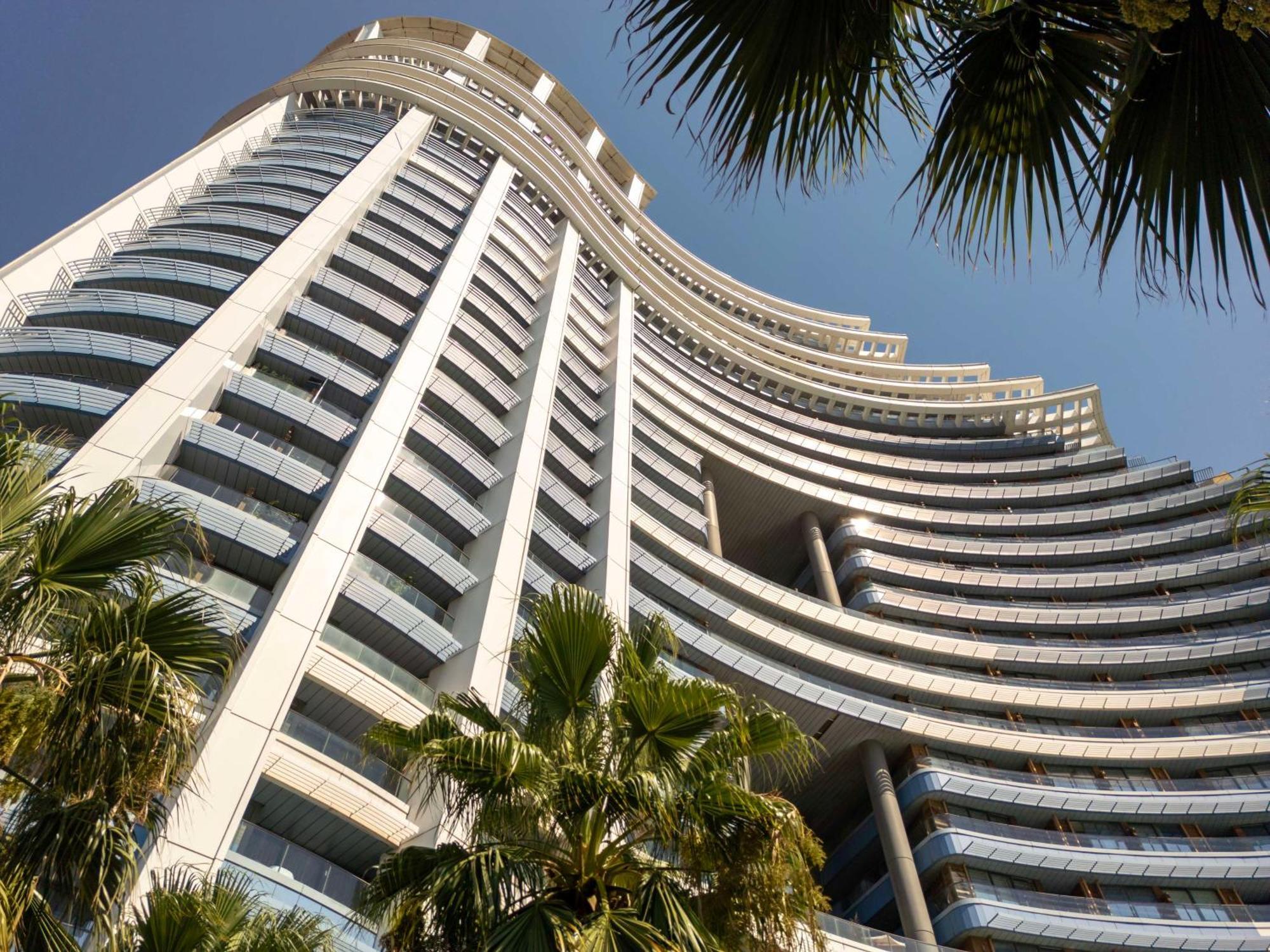 Radisson Blu Hotel Istanbul Ottomare — Photos 1